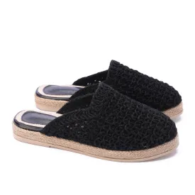 Flat Sole Slip-On Clogs-Black