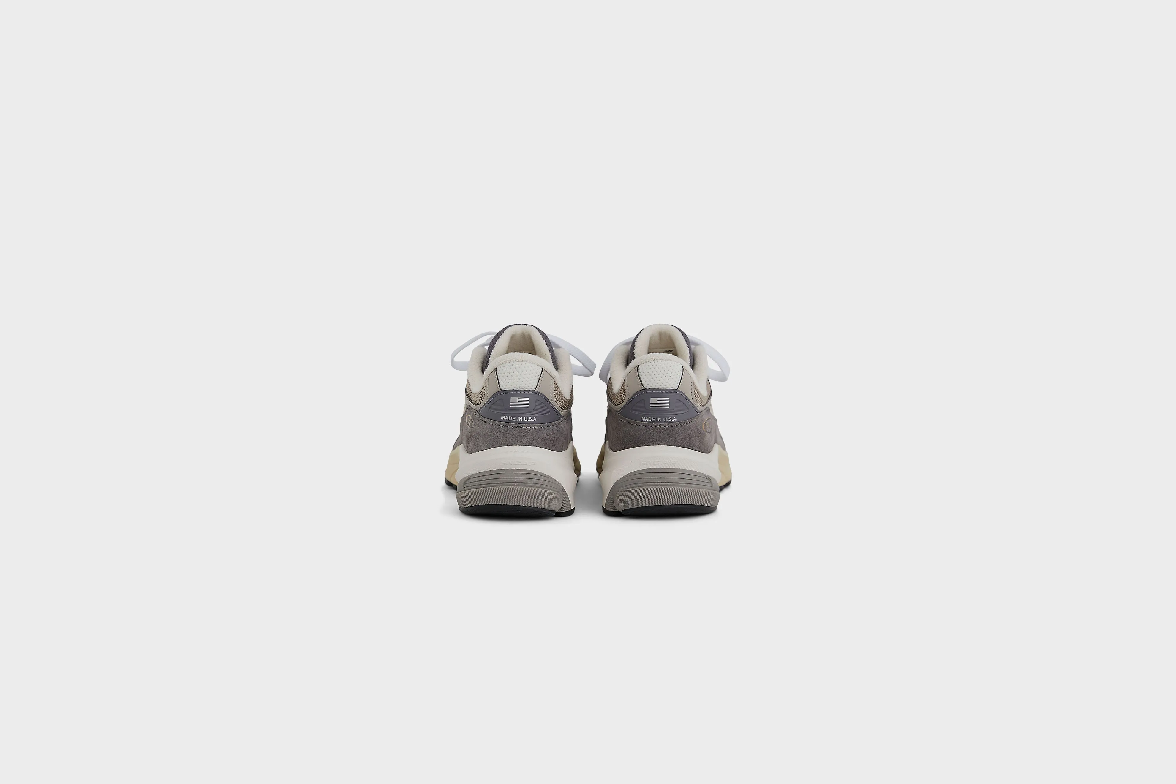 New Balance 990v6 (Grey)